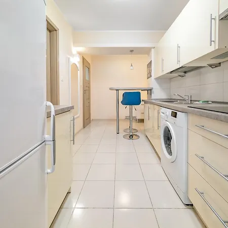 Apartment Kosciuszki Comfort Apartment By Bookinghost Wroclaw